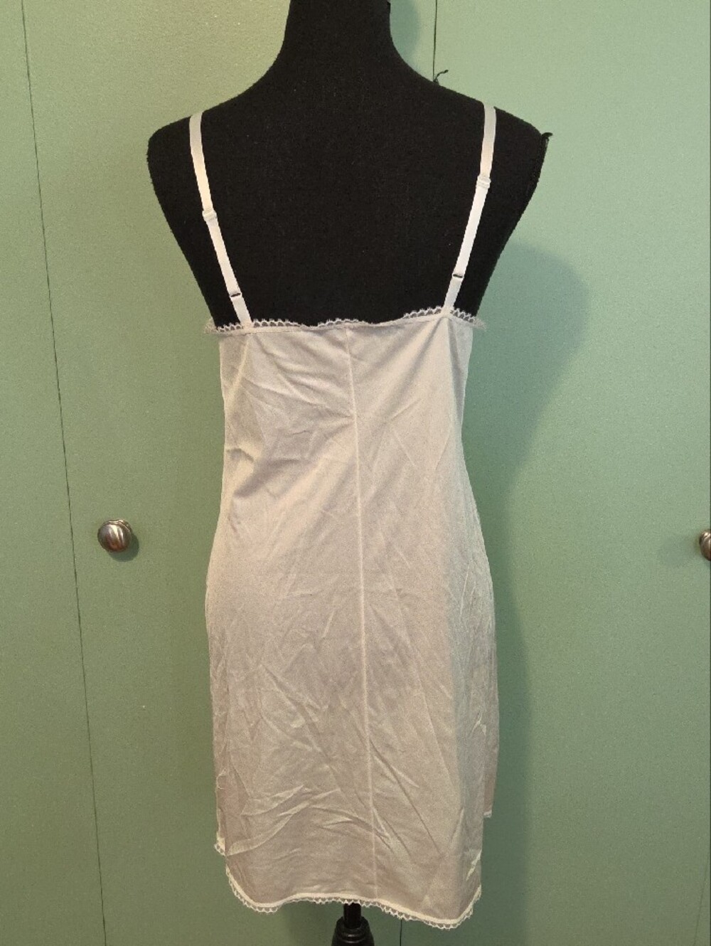 Vintage Vanity Fair White Lace-Trim Slip Size 34 Bust - Picture 4 of 5